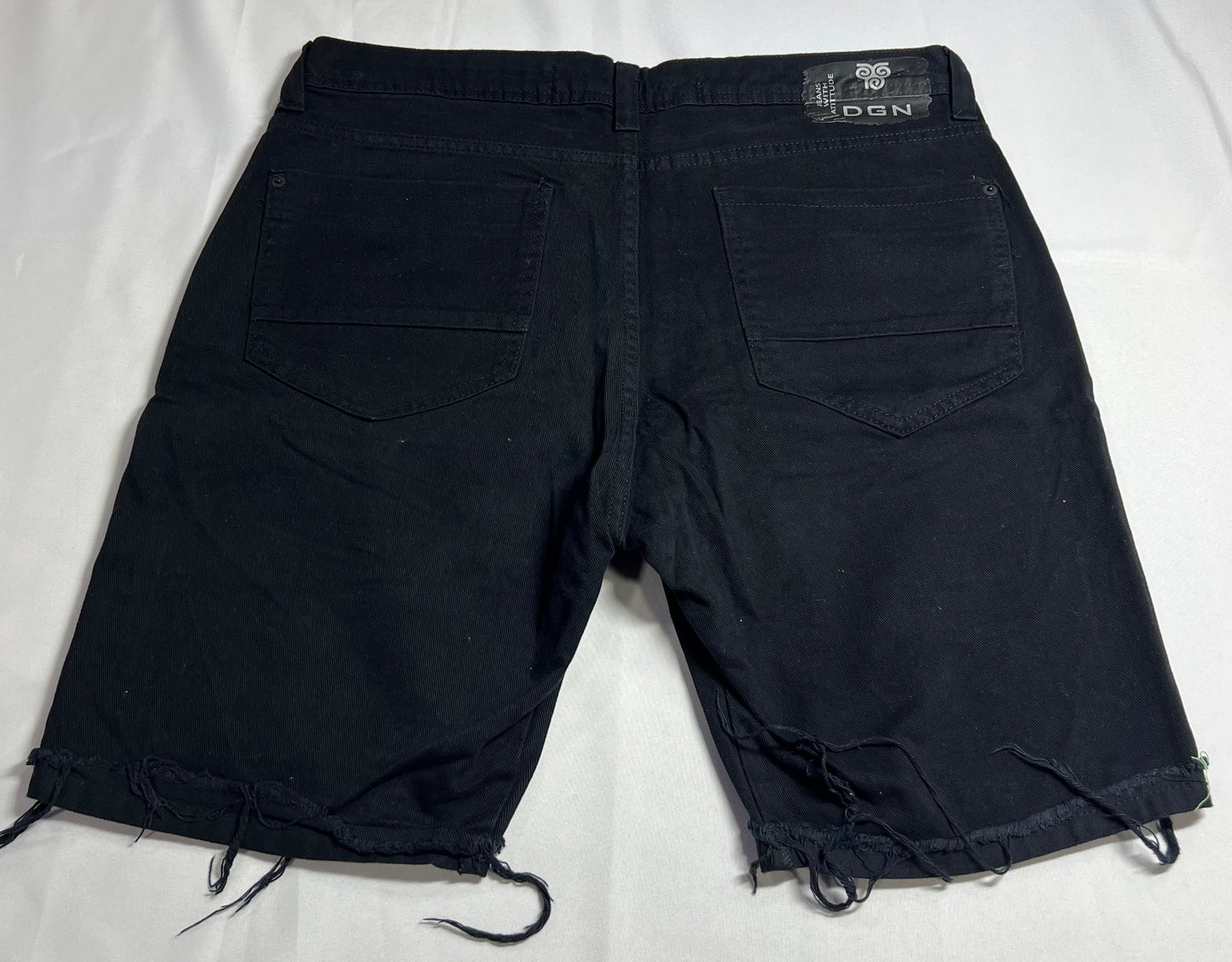 BERMUDA JEANS DEGRANT PRETA