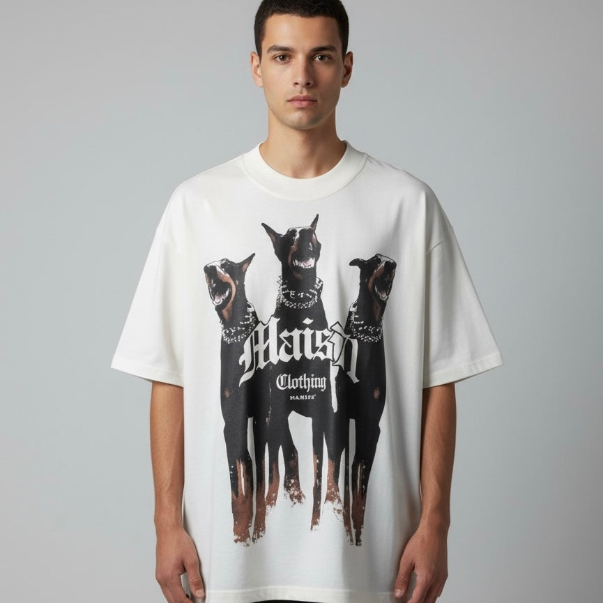 Camiseta Oversized | +71 Dobermann | Branca