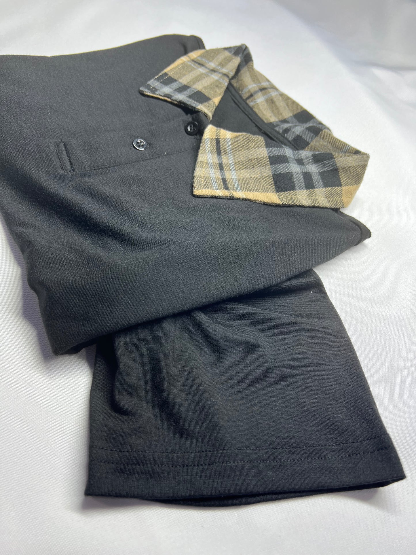 CAMISA GOLA POLO PRETA GOLA QUADRICULADA