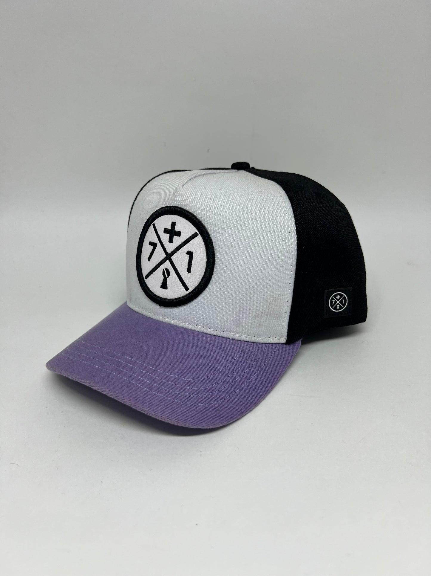 BONÉ TRUCKER +71 COLORS