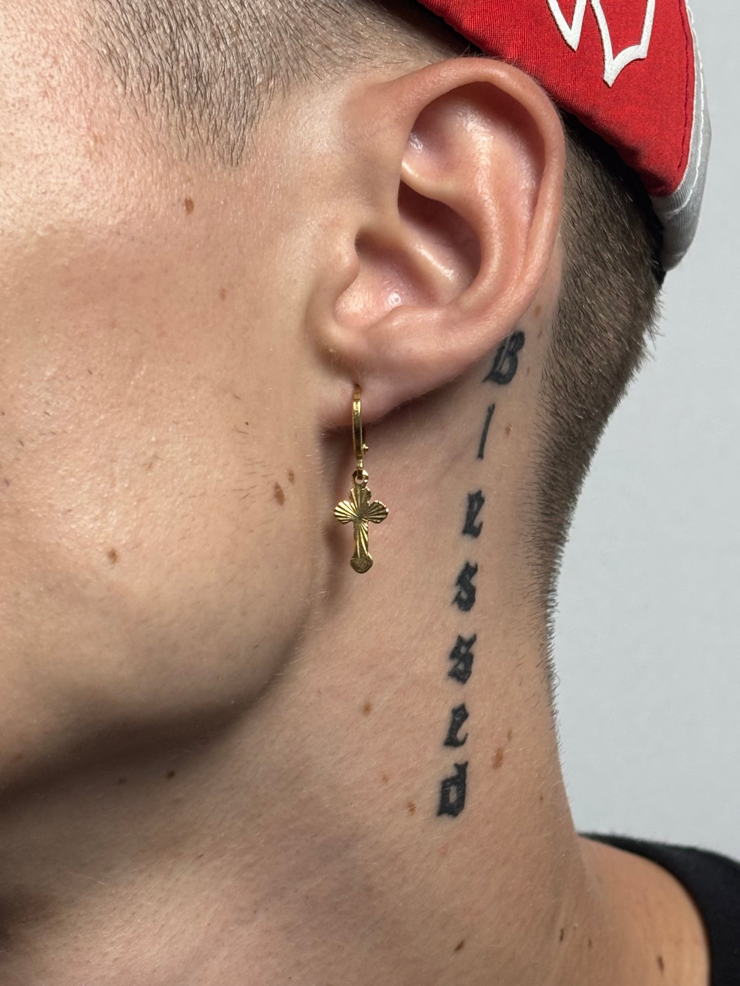 Argola Dourada | Banhada a Ouro - Golden Cross