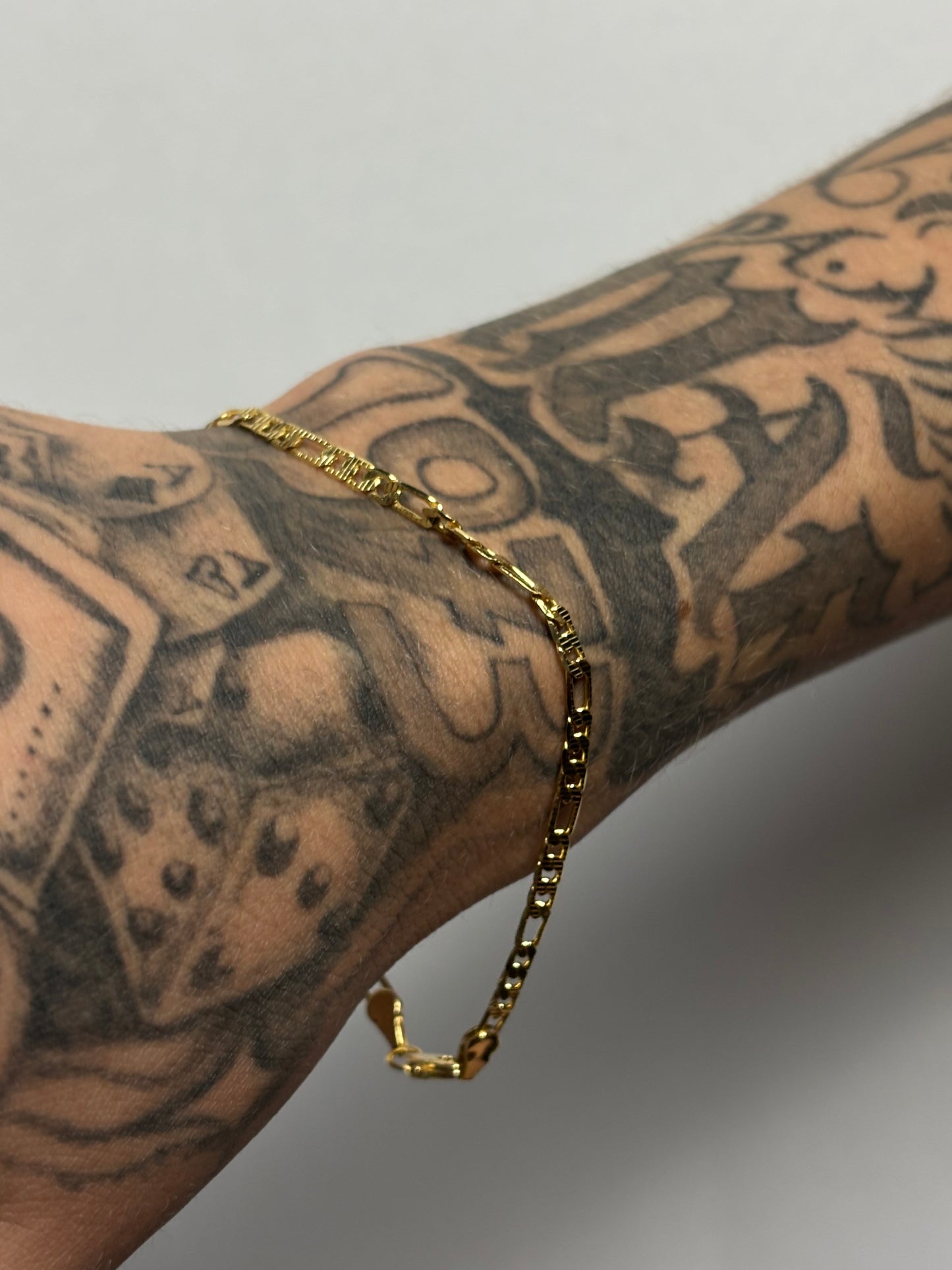 Pulseira Mercedes | Banhado a Ouro 3 anos de garantia