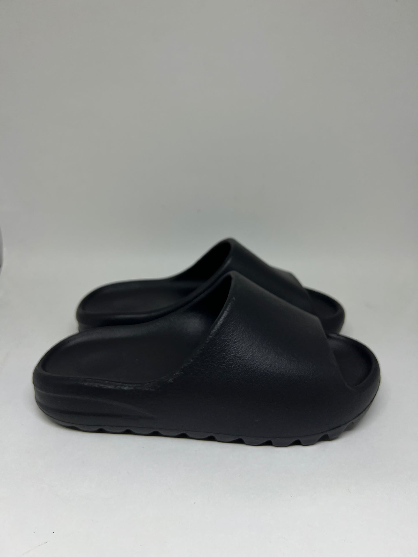 SANDÁLIA NUVEM PRETA