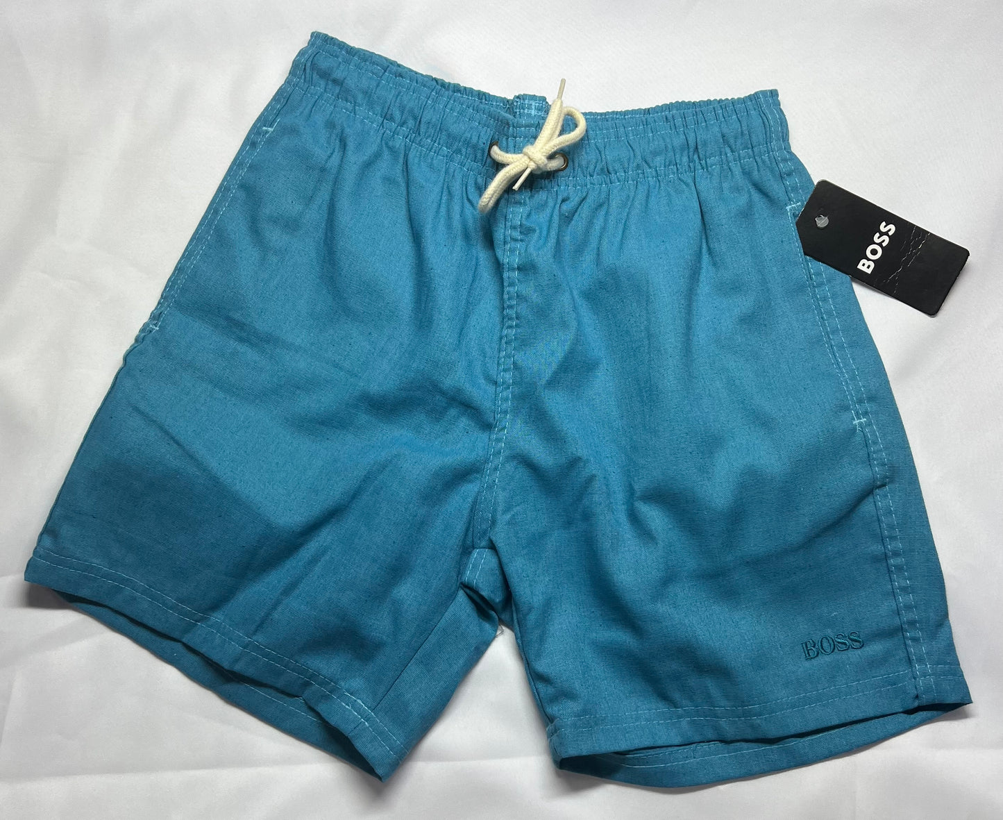 SHORT CASUAL LINHO HUGO BOSS AZUL CELESTE