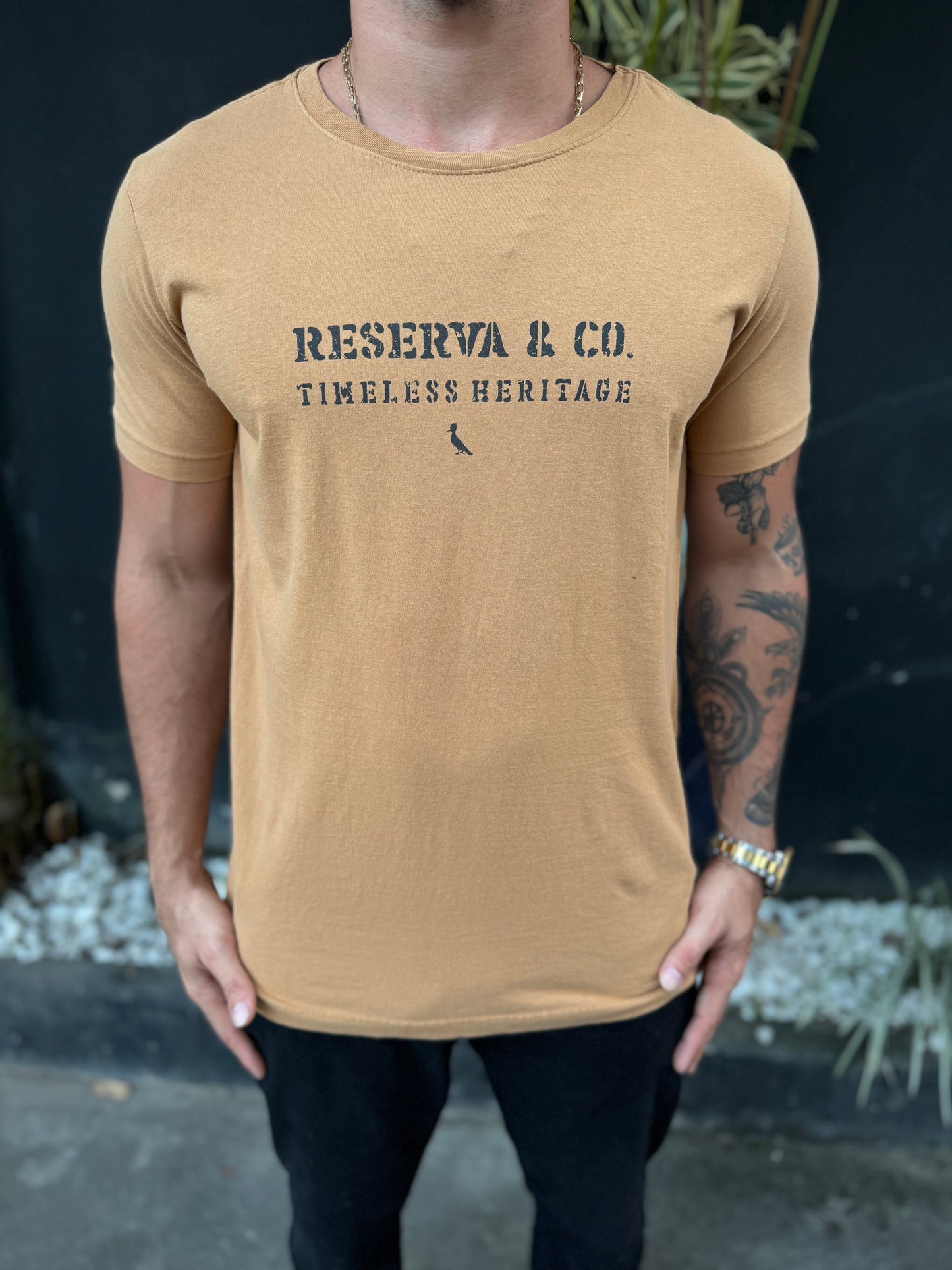 CAMISETA RESERVA - Laranja Destonado