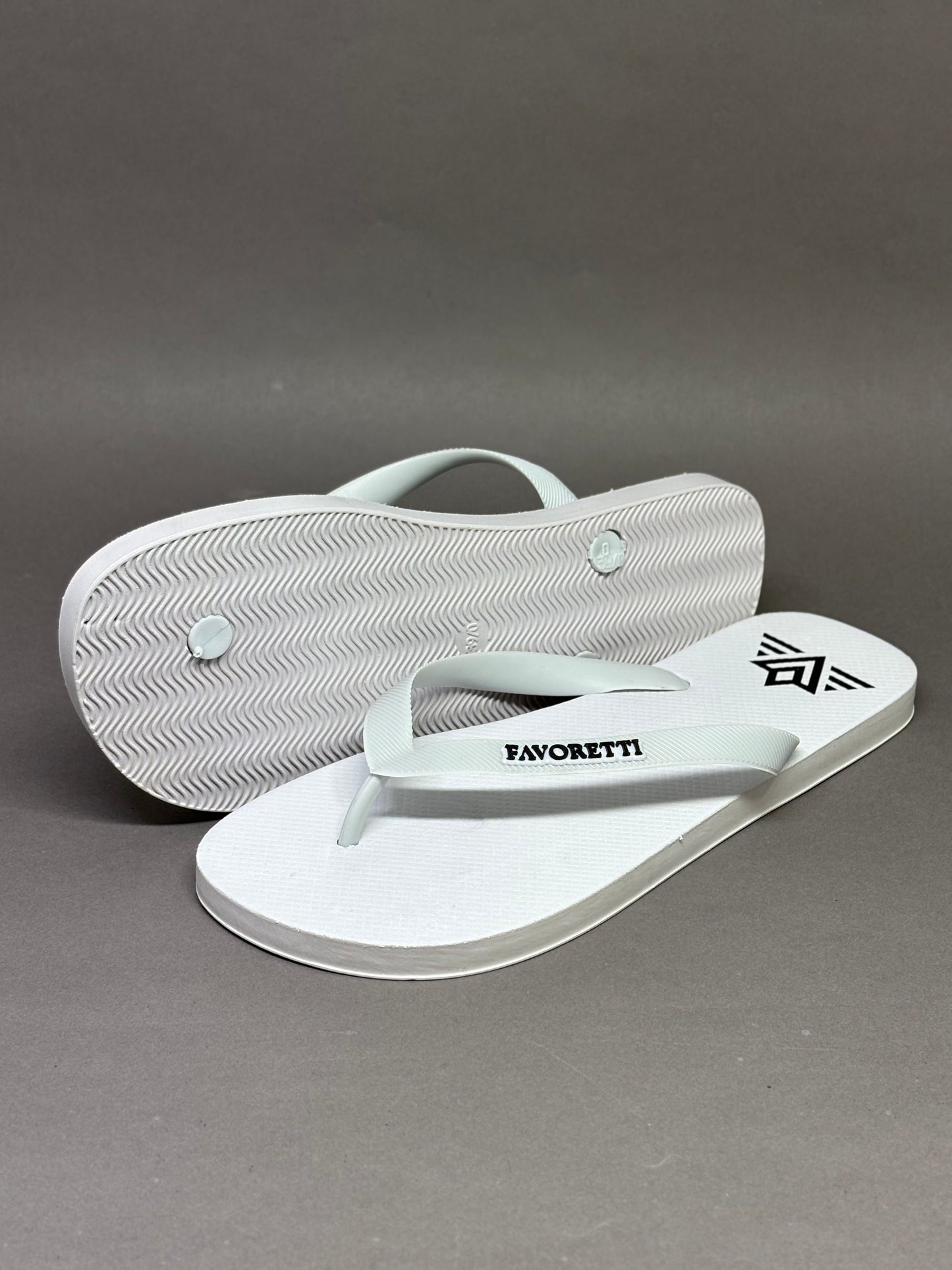 Sandália Favoretti | FlipFlop Timeless - Branca