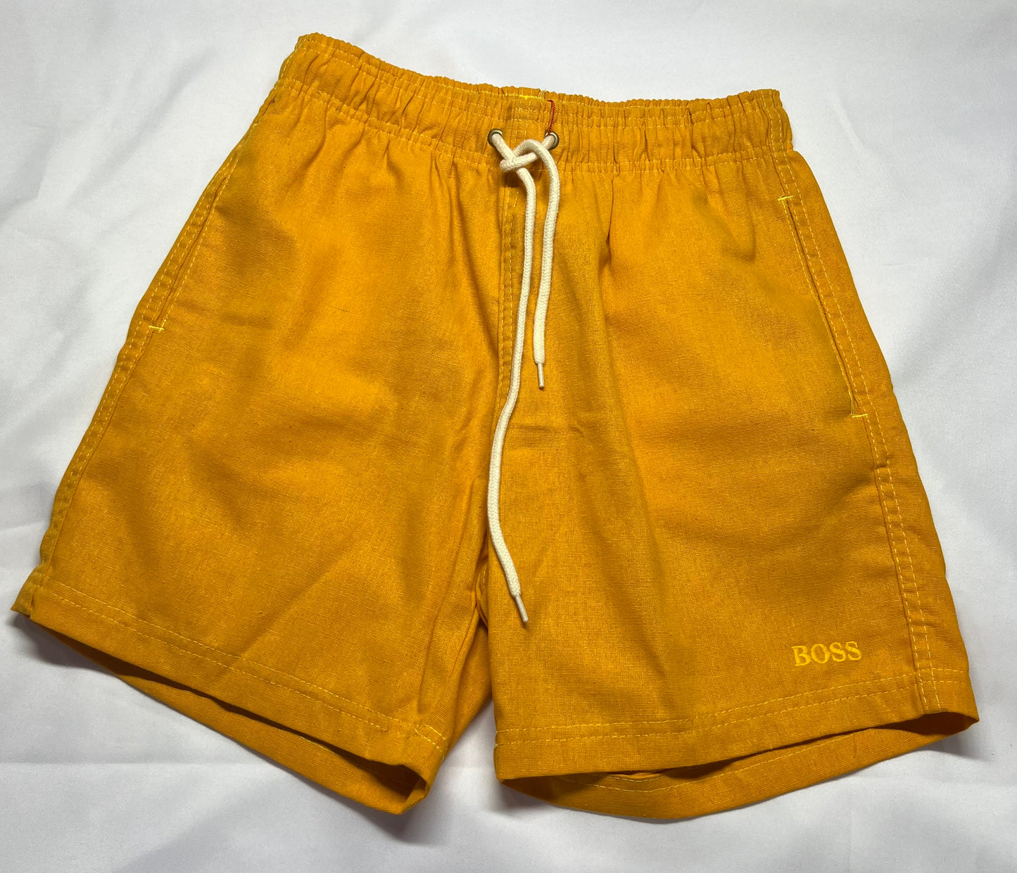 SHORT CASUAL HUGO BOSS LARANJA GOLD