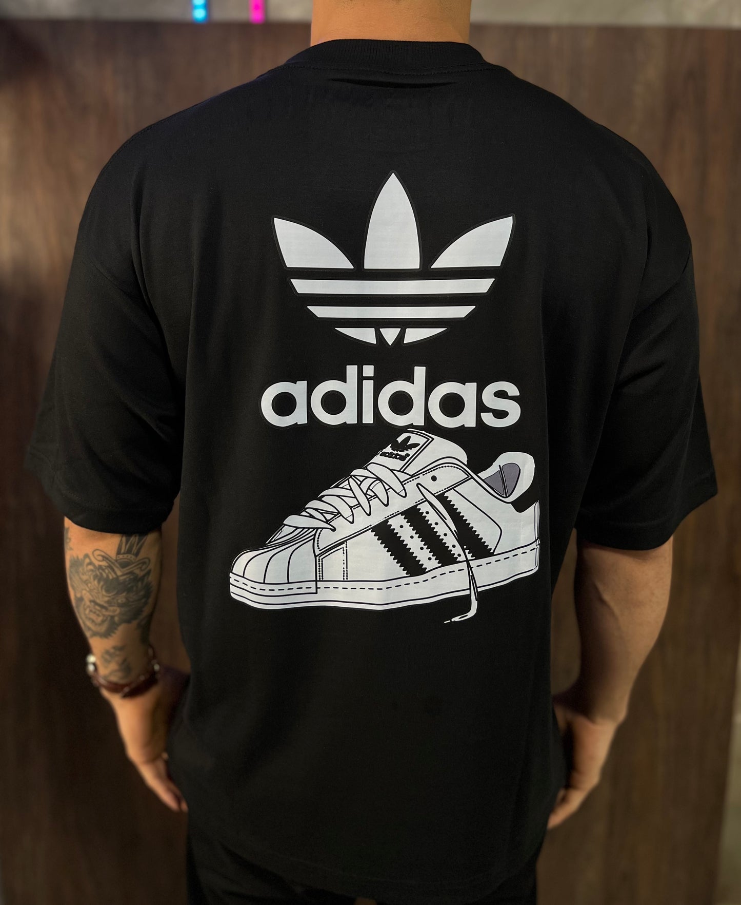Oversized Adidas | Wide Presence - Black Edition Campus
