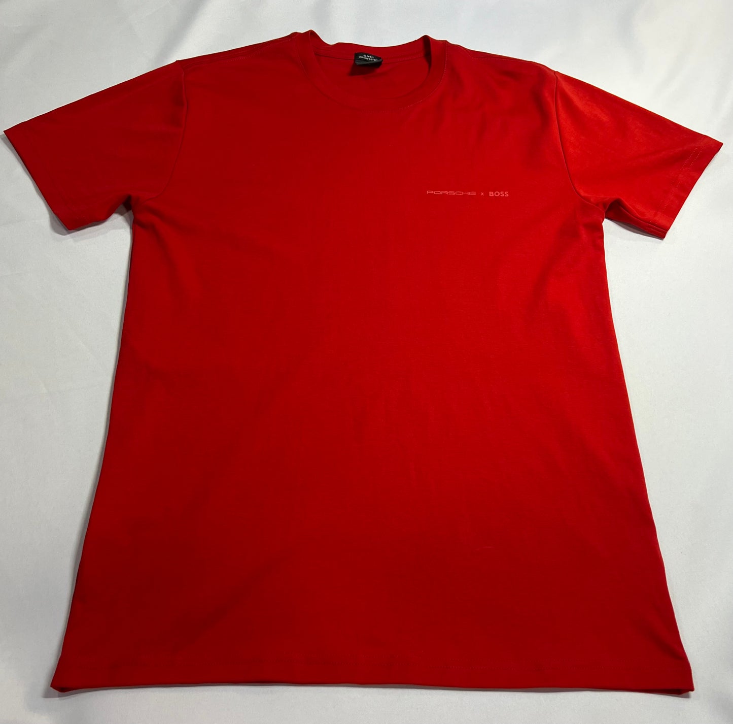 CAMISETA PERUANA PORSCHE BOSS VERMELHA