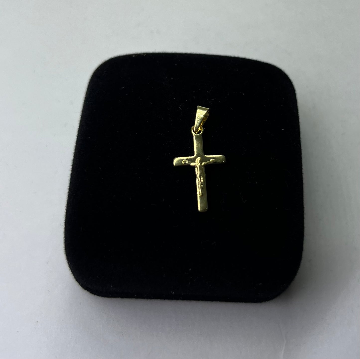 PINGENTE CRUZ BANHADO A OURO