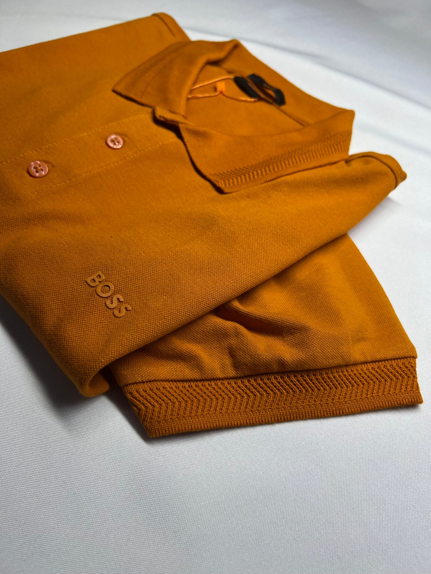 CAMISA GOLA POLO HUGO BOSS MOSTARDA