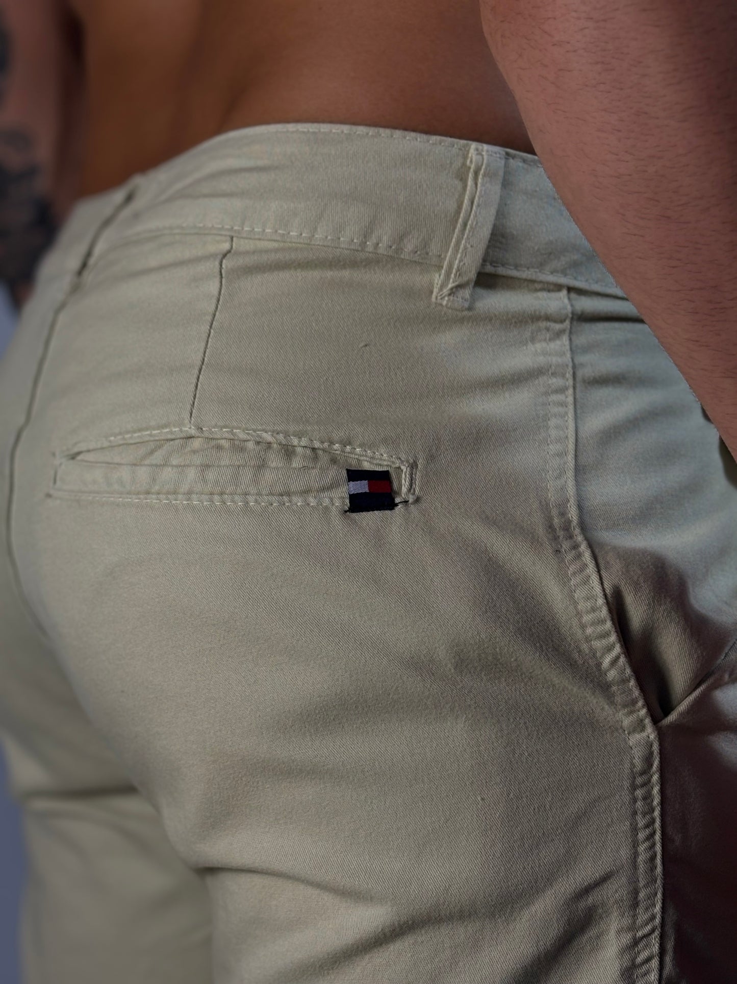 Bermuda Alfaiataria Tommy | Sarja Twill Soft - Bege