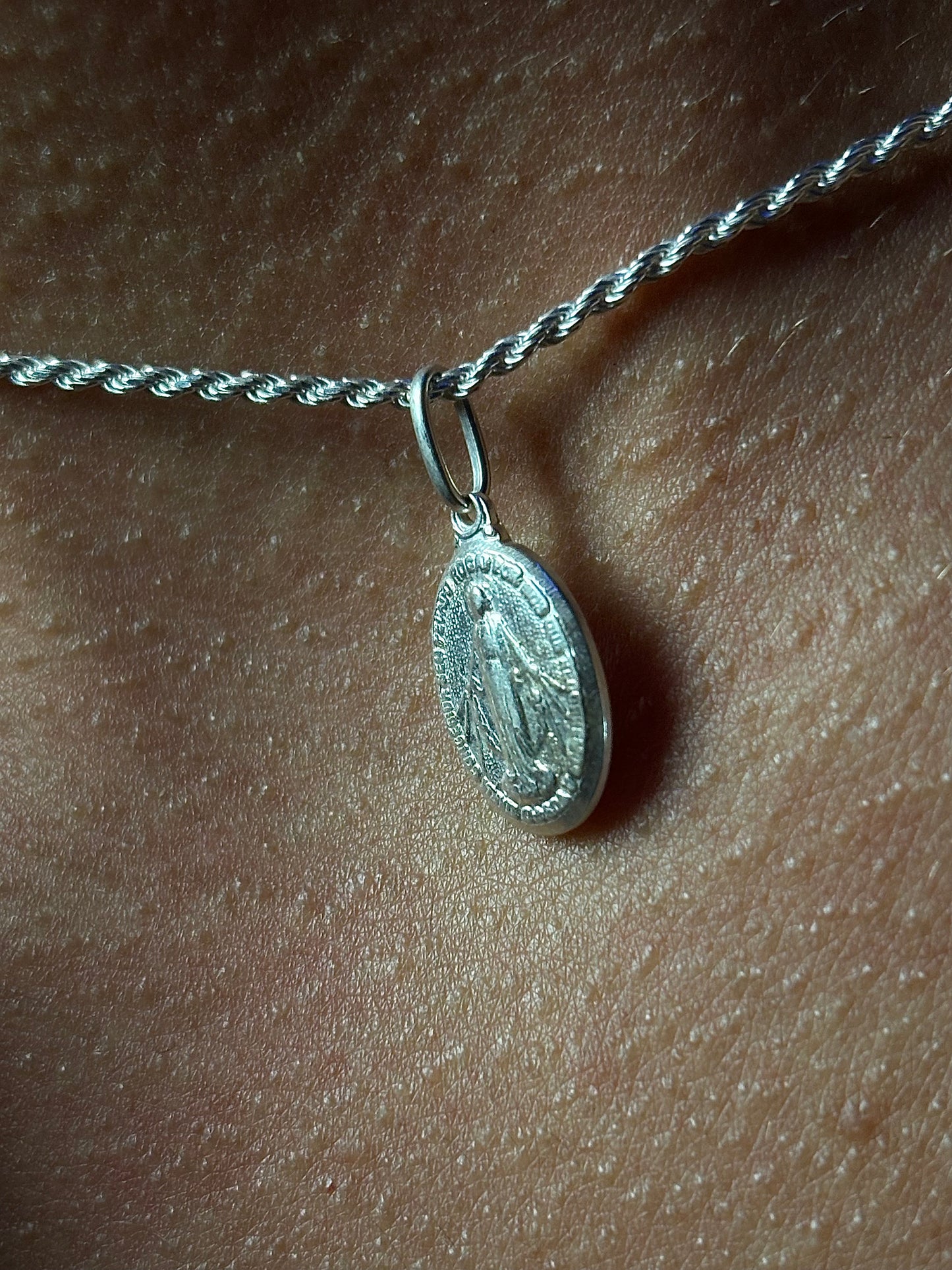 PINGENTE PRATA NOSSA SRª