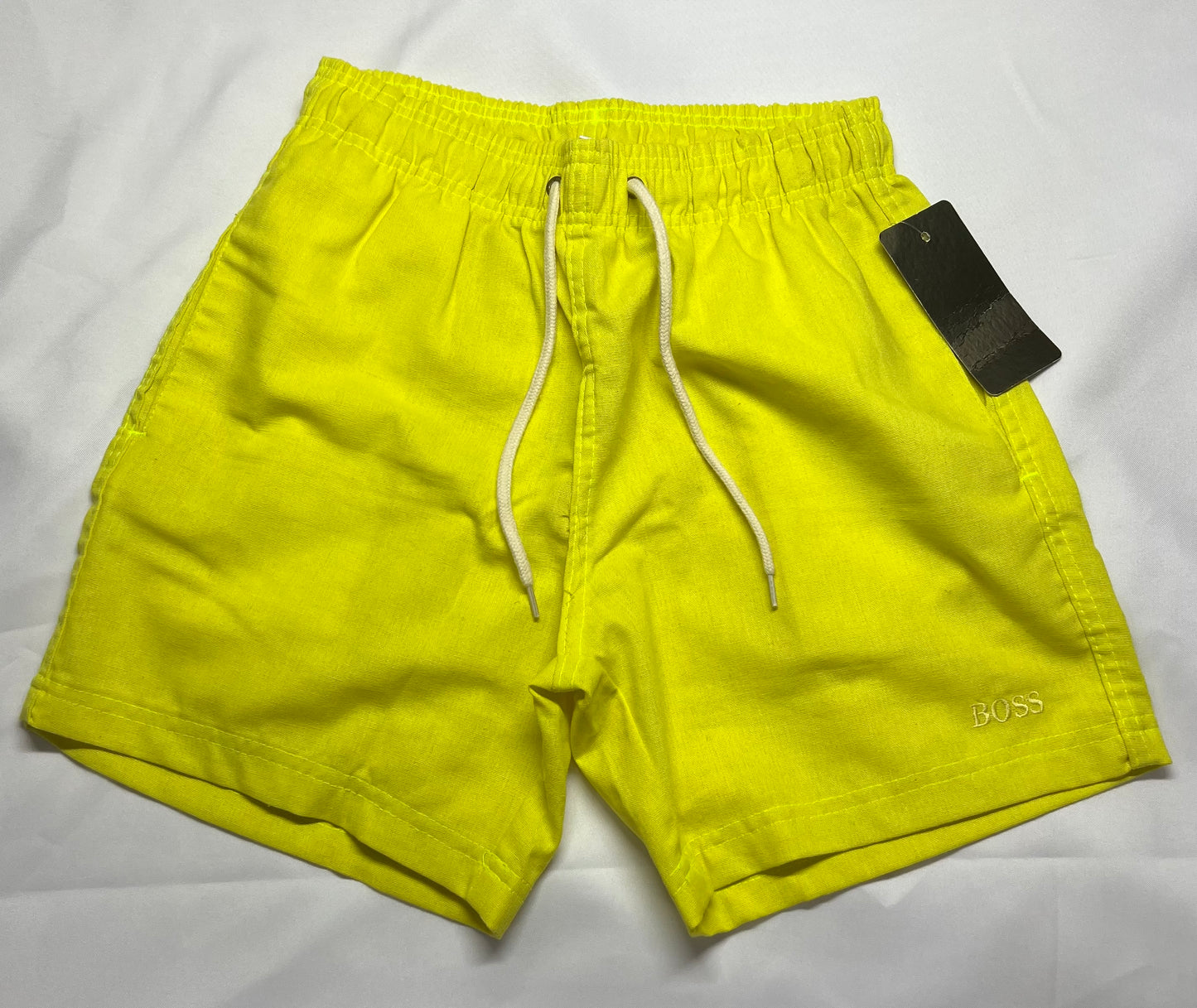 Short Casual Boss | Linho Natural Flow - Yellow Flame