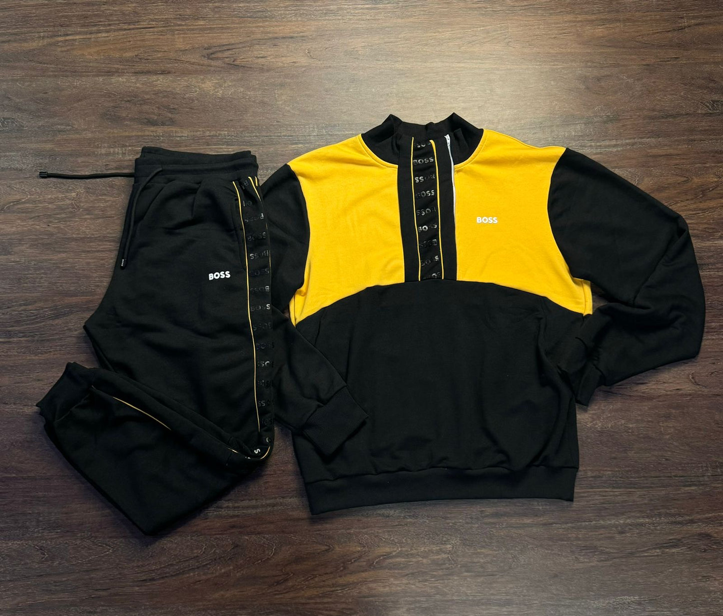CONJUNTO BOSS PRETO & AMARELO