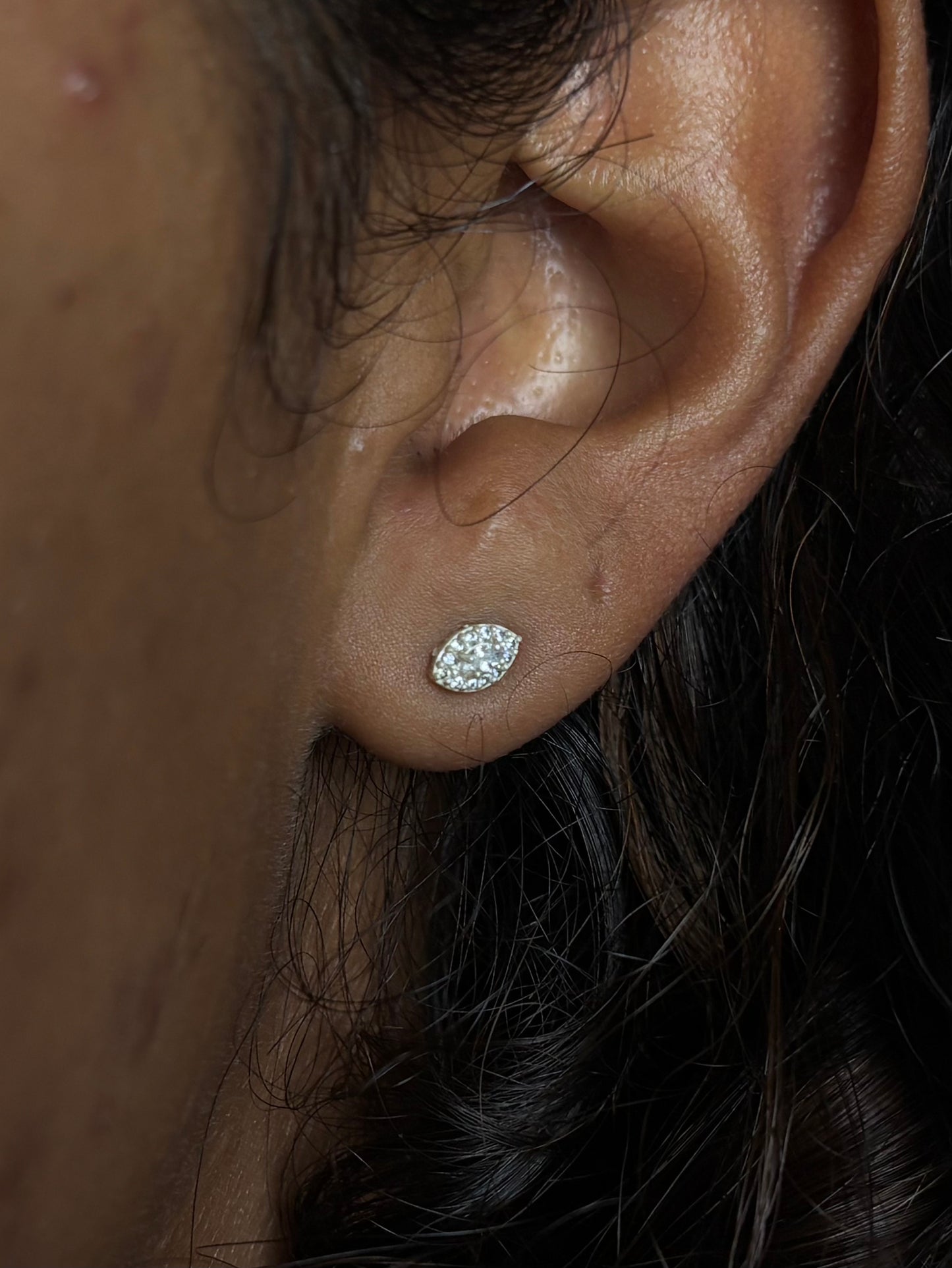 BRINCO DE PRATA | STRASS