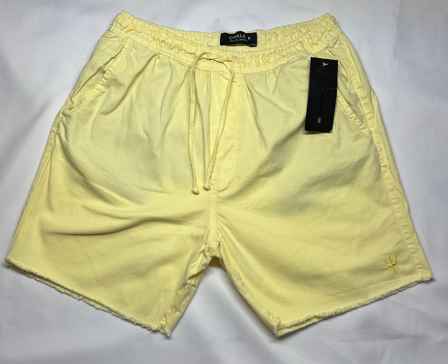 SHORT CASUAL OSK AMARELO