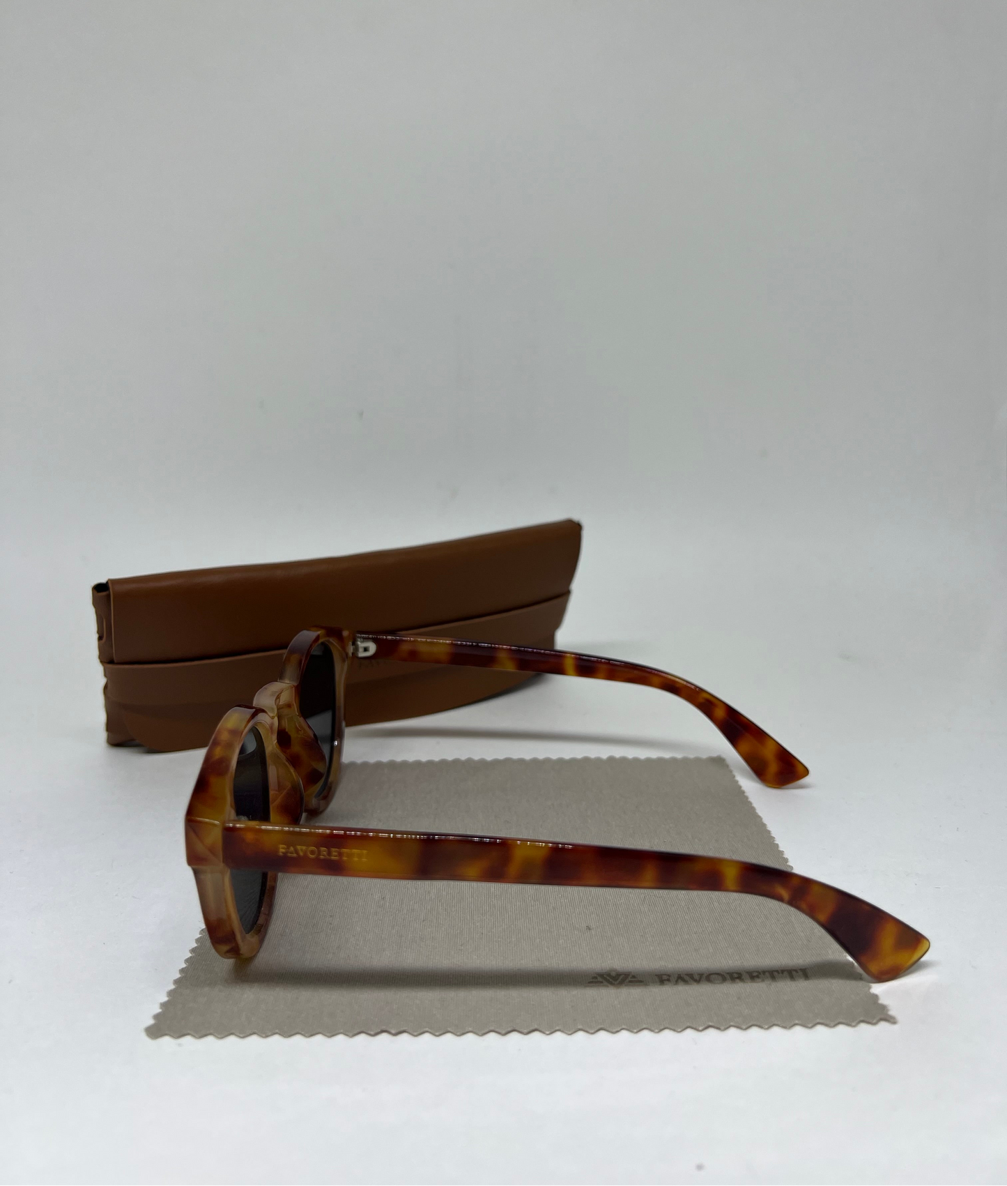 ÓCULOS FAVORETTI HP08949