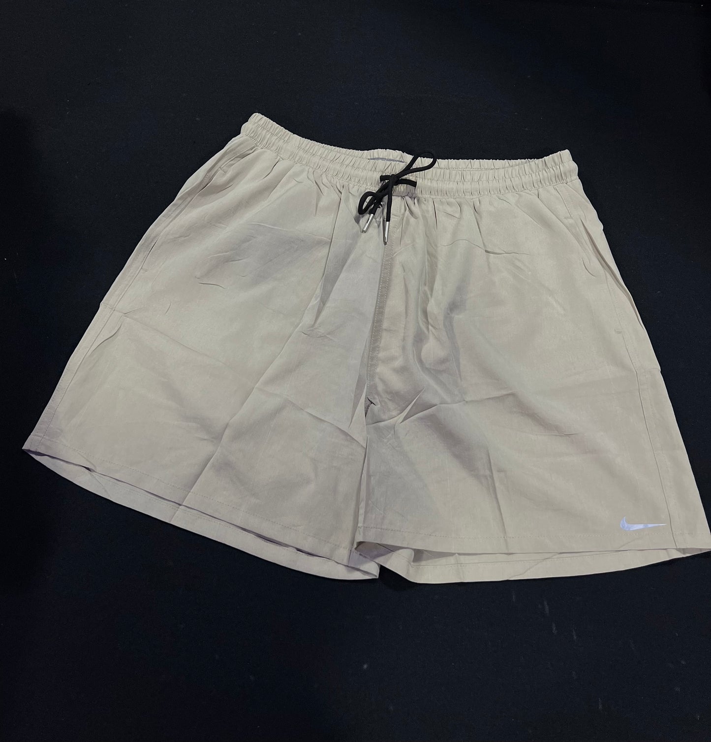 BEACH SHORT NIKE - CREME