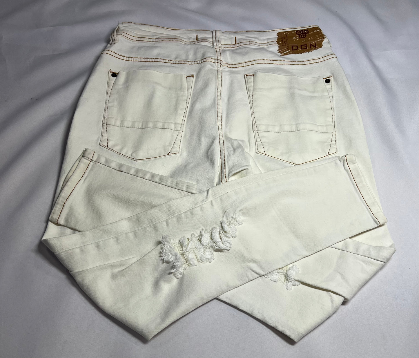 CALÇA JEANS DEGRANT | SKINNY COM RASGOS OFF WHITE
