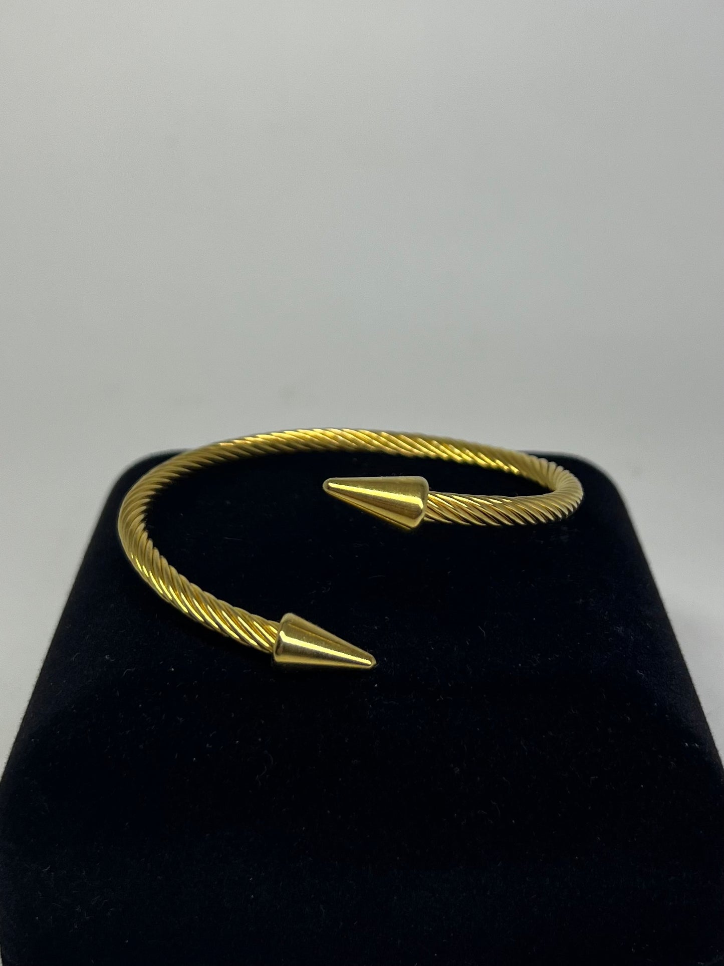 BRACELETE PONTA DE LANÇA