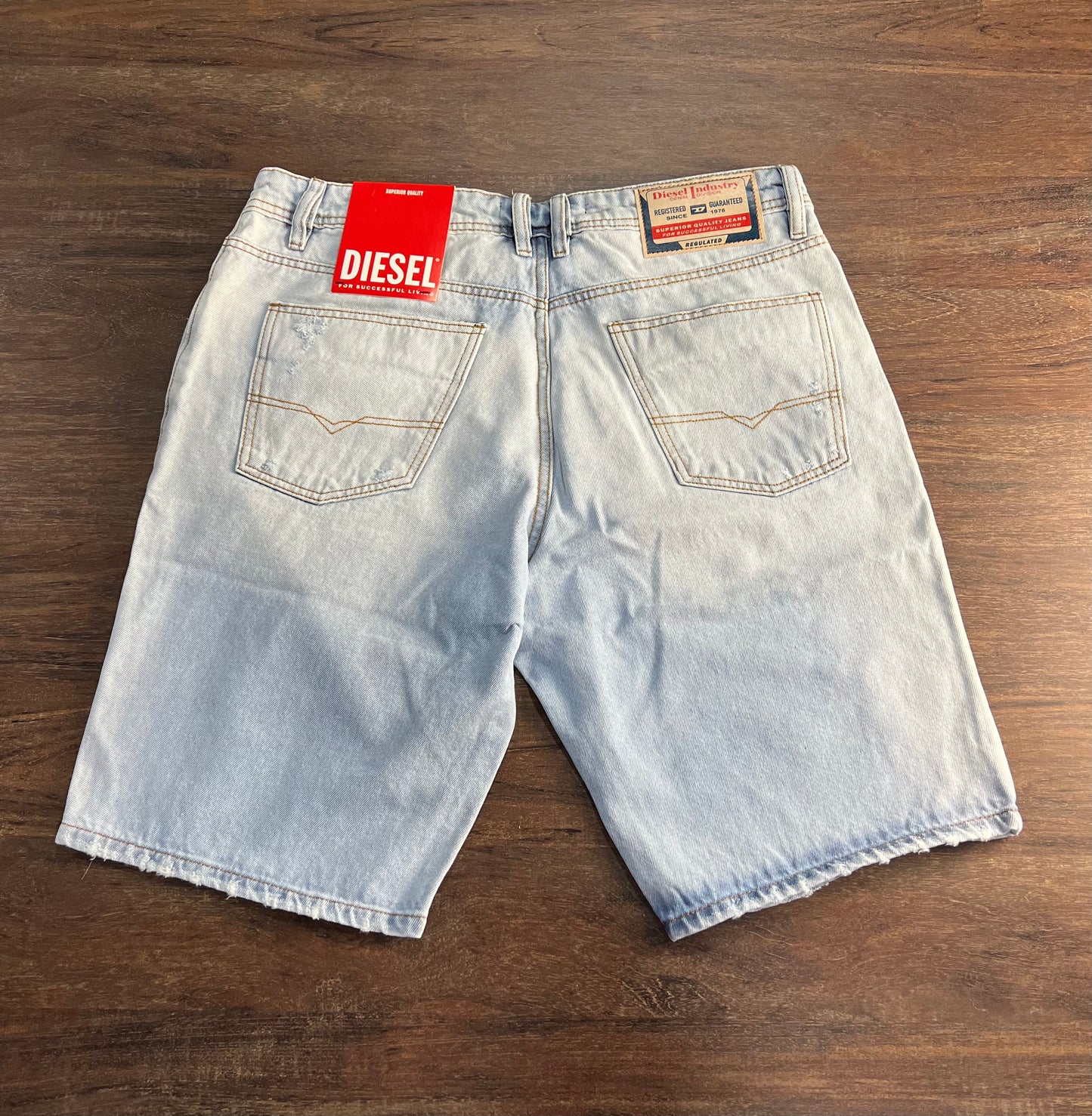 Bermuda Jeans DIESEL | Denim Crown - Chrystal Blue