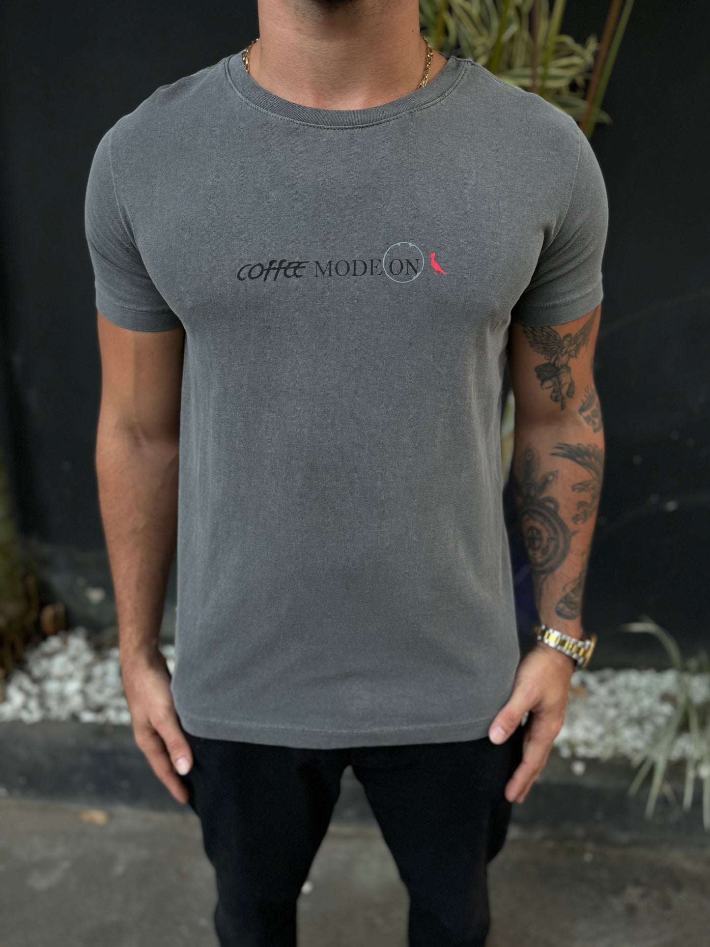 CAMISETA RESERVA | Básica Essencial - Cinza