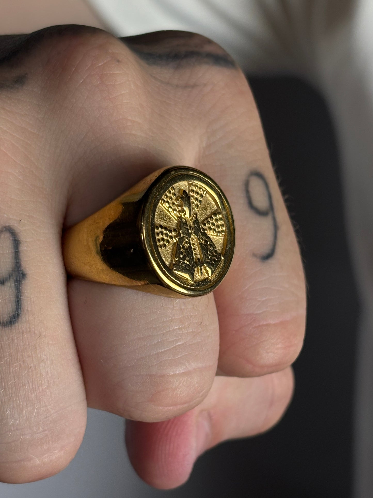 Anel | Dourado Saint - 24 cm