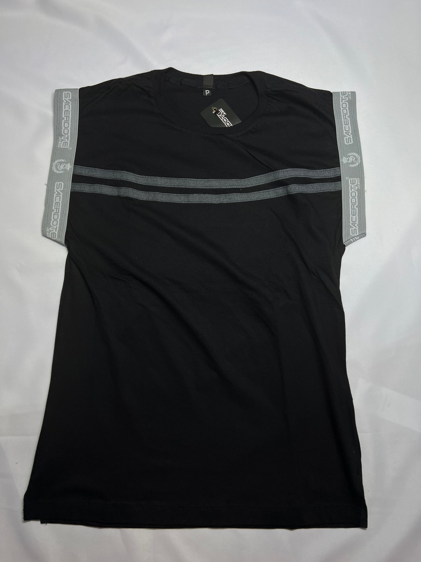 REGATA SACERDOTE PRETA