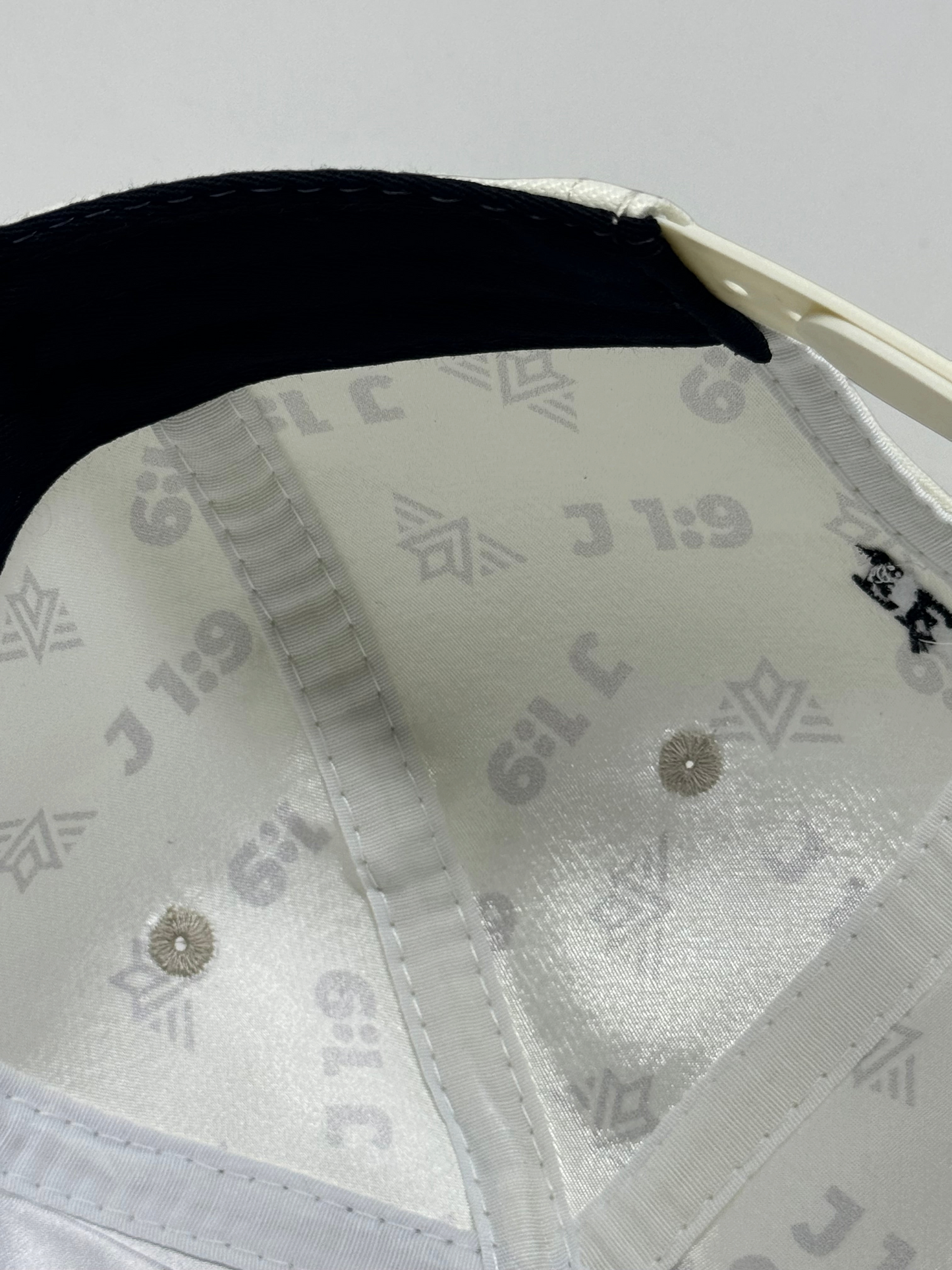 Boné FAVORETTI | Snapback - Vanilla Cream