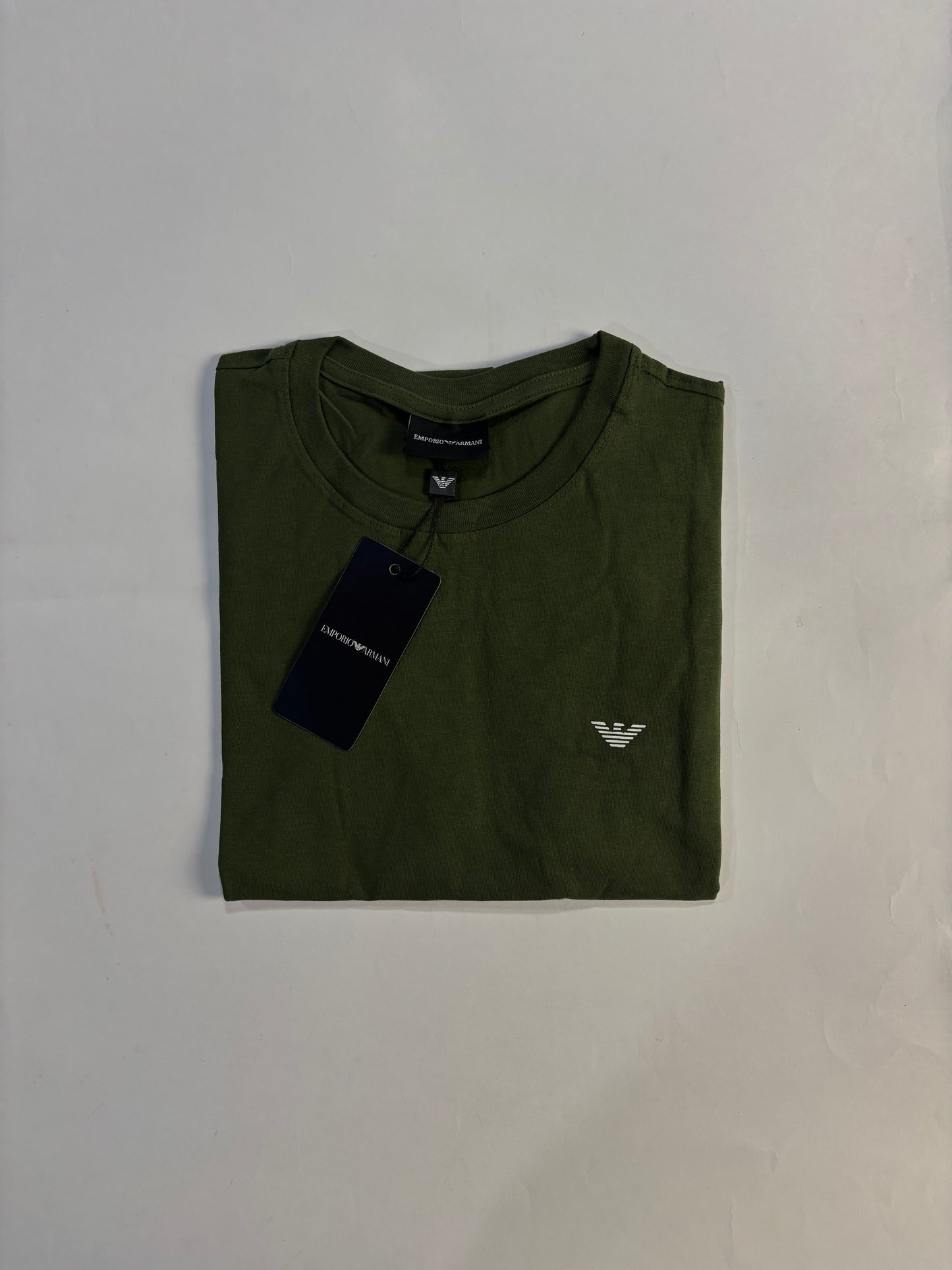 T-Shirt Armani | Tee Genuine Cotton Tanguis Pima -  Verde Militar Clássica