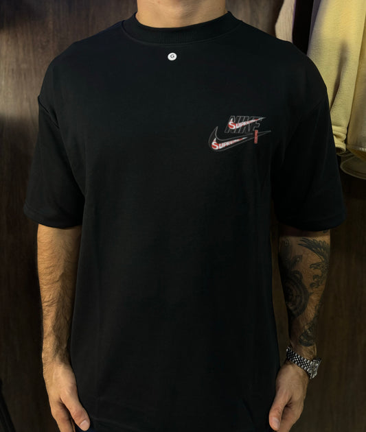 Oversized NIKE | x SUPREME Hype Clash Drop - Blackout Edition