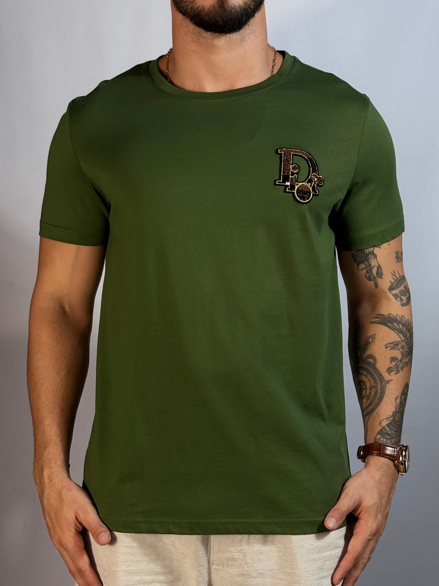 T-Shirt Dior | Peruana Legítima - Verde Militar