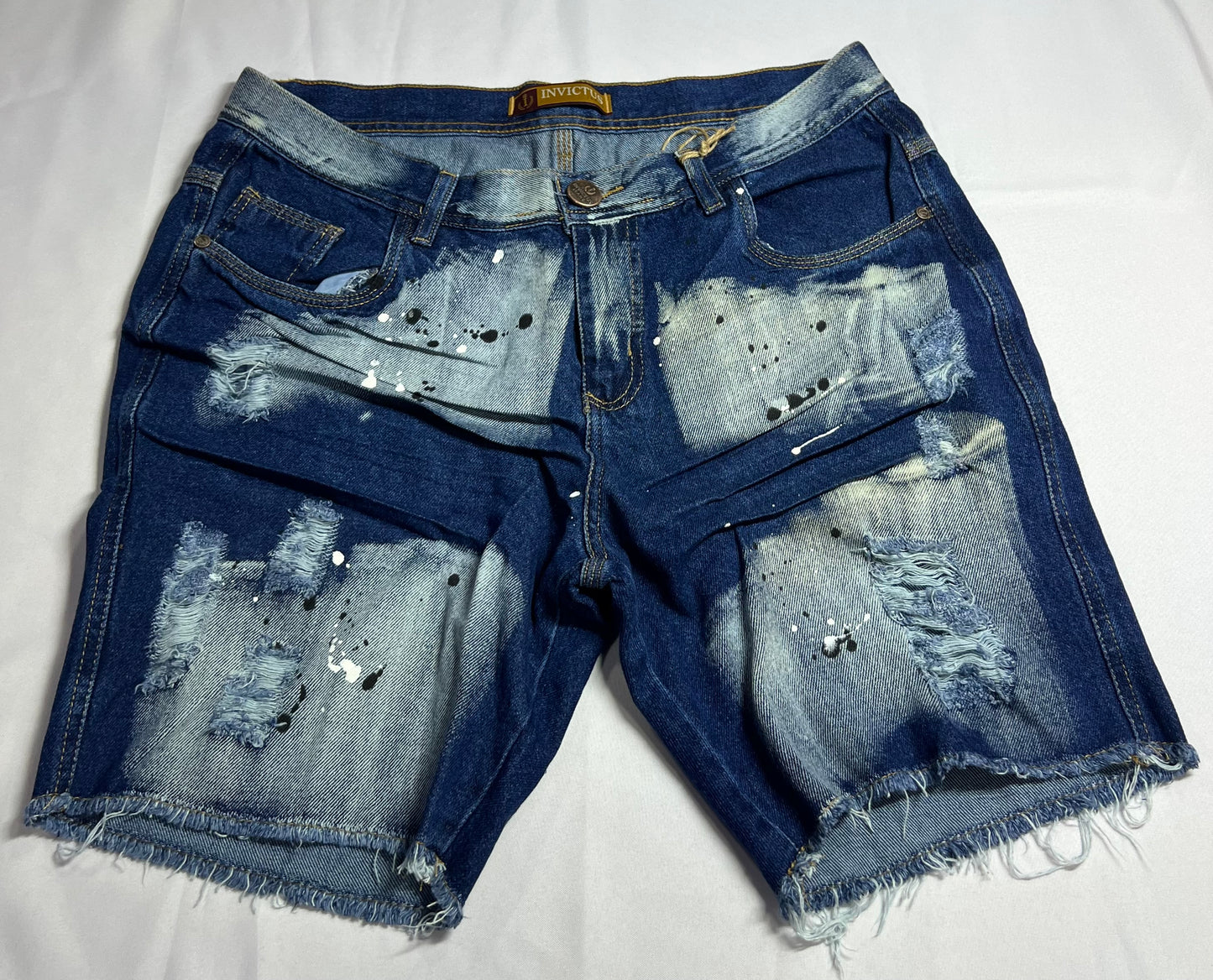 BERMUDA JEANS INVICTUS DESPOJADA
