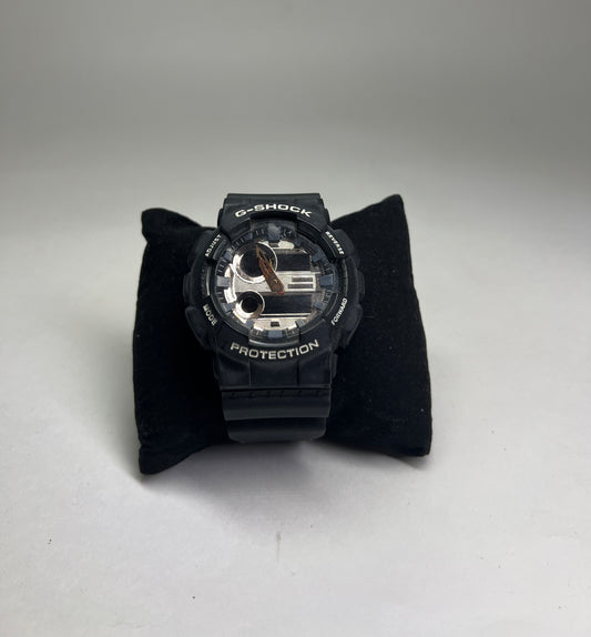 RELÓGIO G - SHOCK FUNDO DOURADO