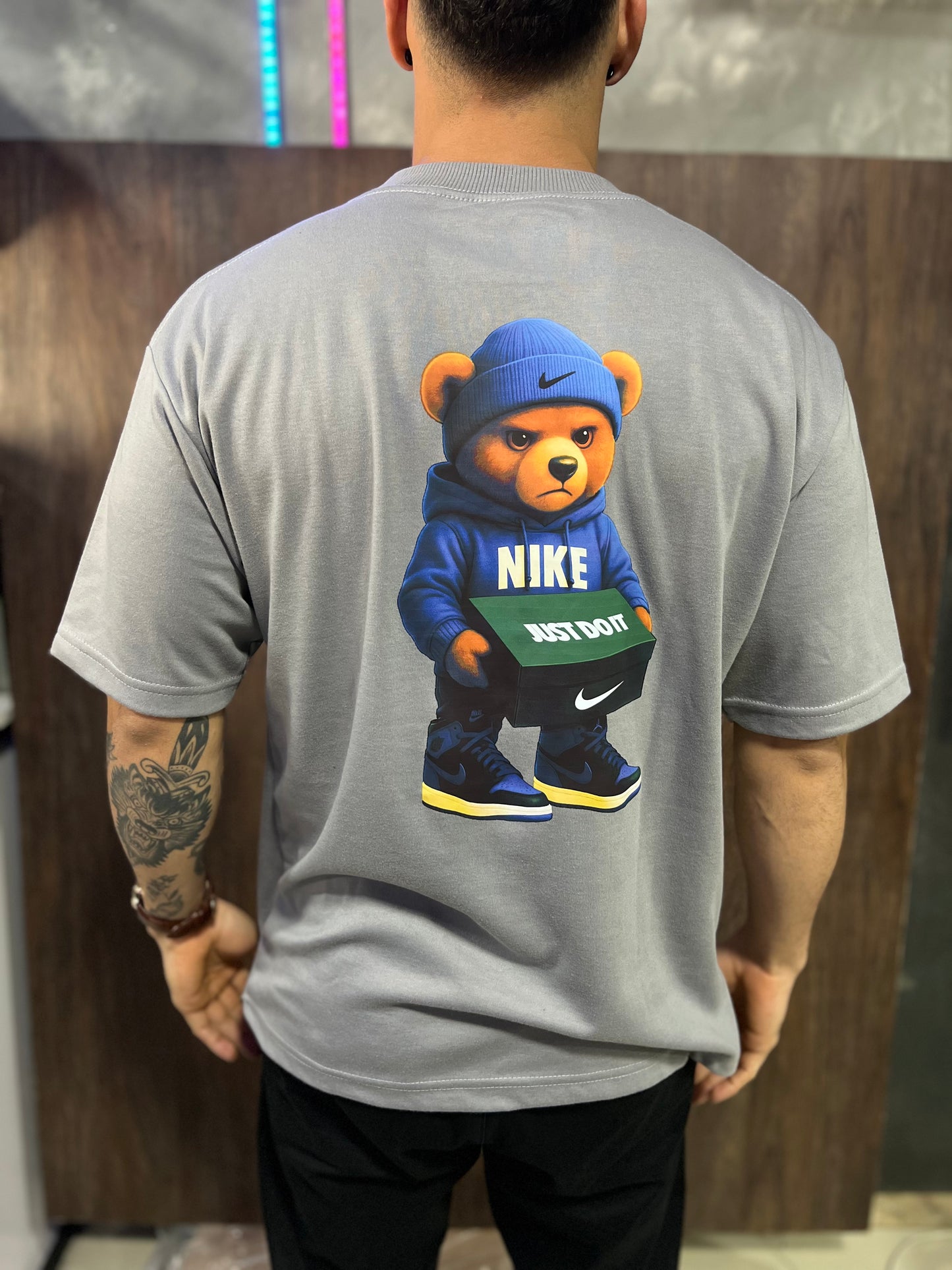 Oversized Nike | Wide Presence - Cinza NASA flux