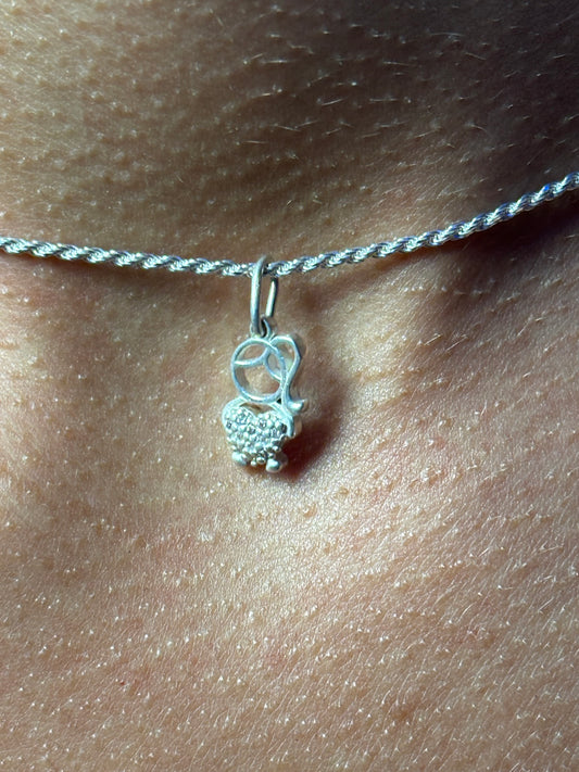 PINGENTE MENINA PRATA