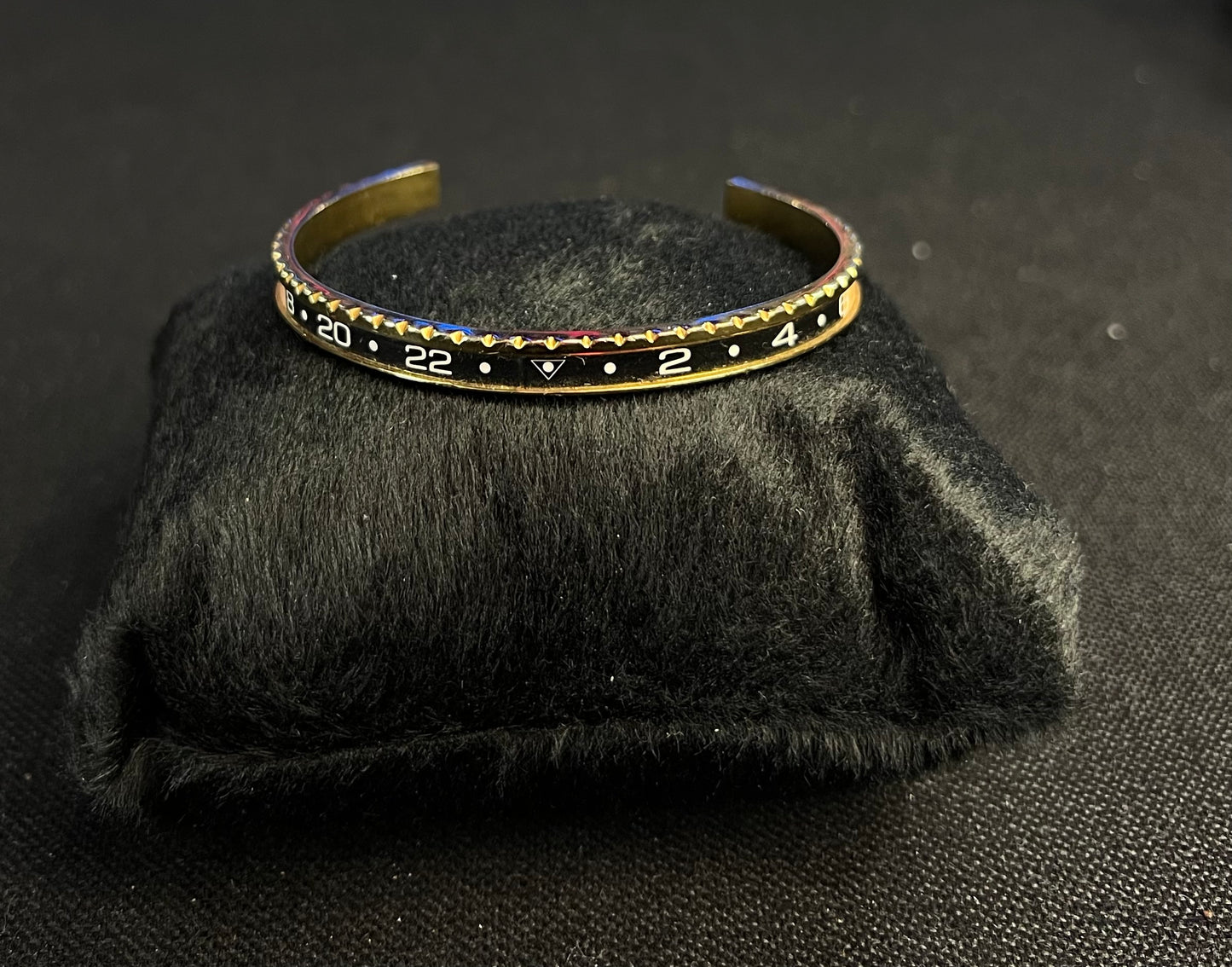 BRACELETE