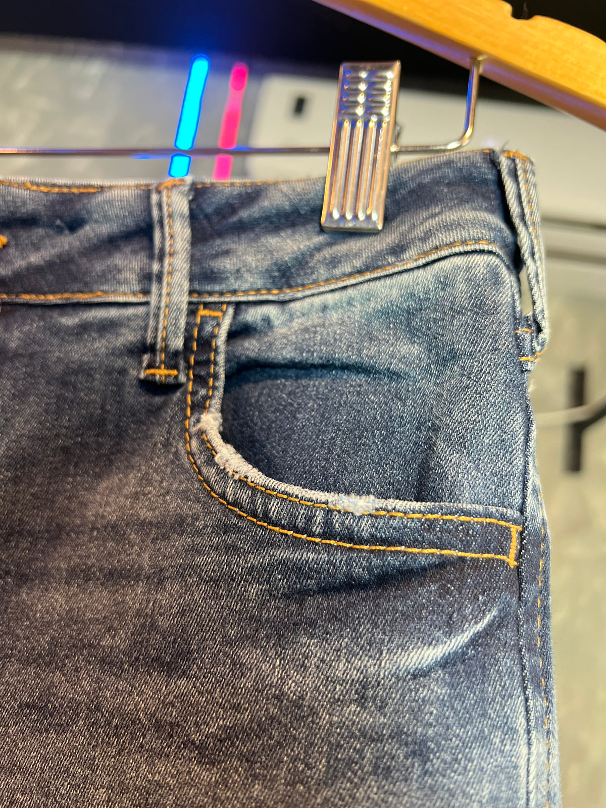 ATUALIZADA Calça Jeans Bia 002.11.00274