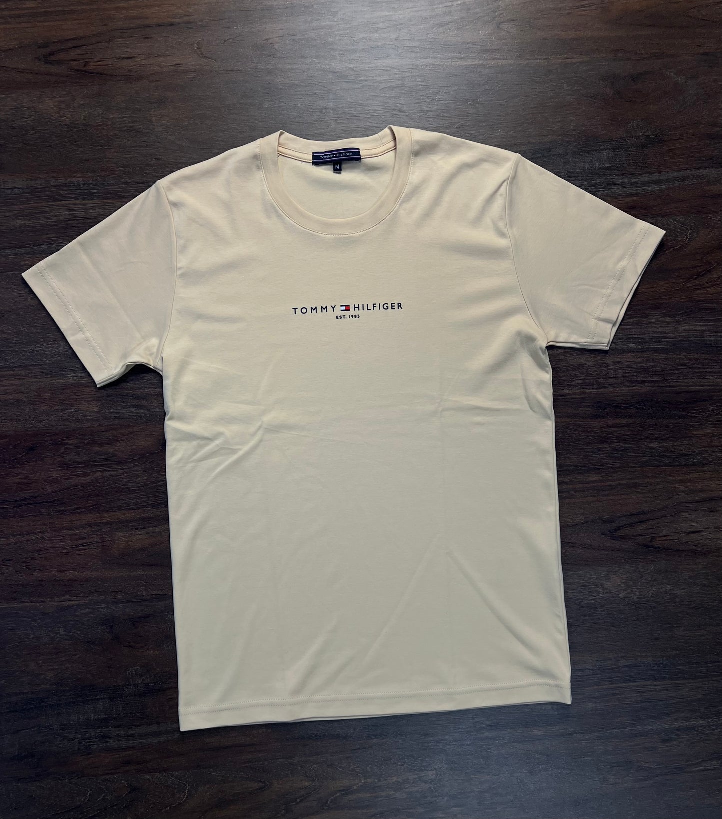 Camiseta Peruana Tommy Hilfiger Bege