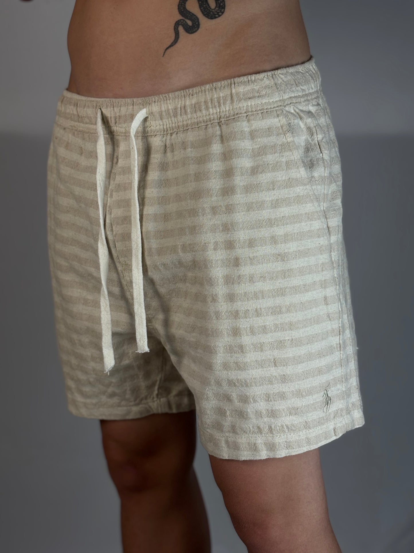 Short Casual Polo Ralph Lauren | Linho natural Flow - Listrado Bege