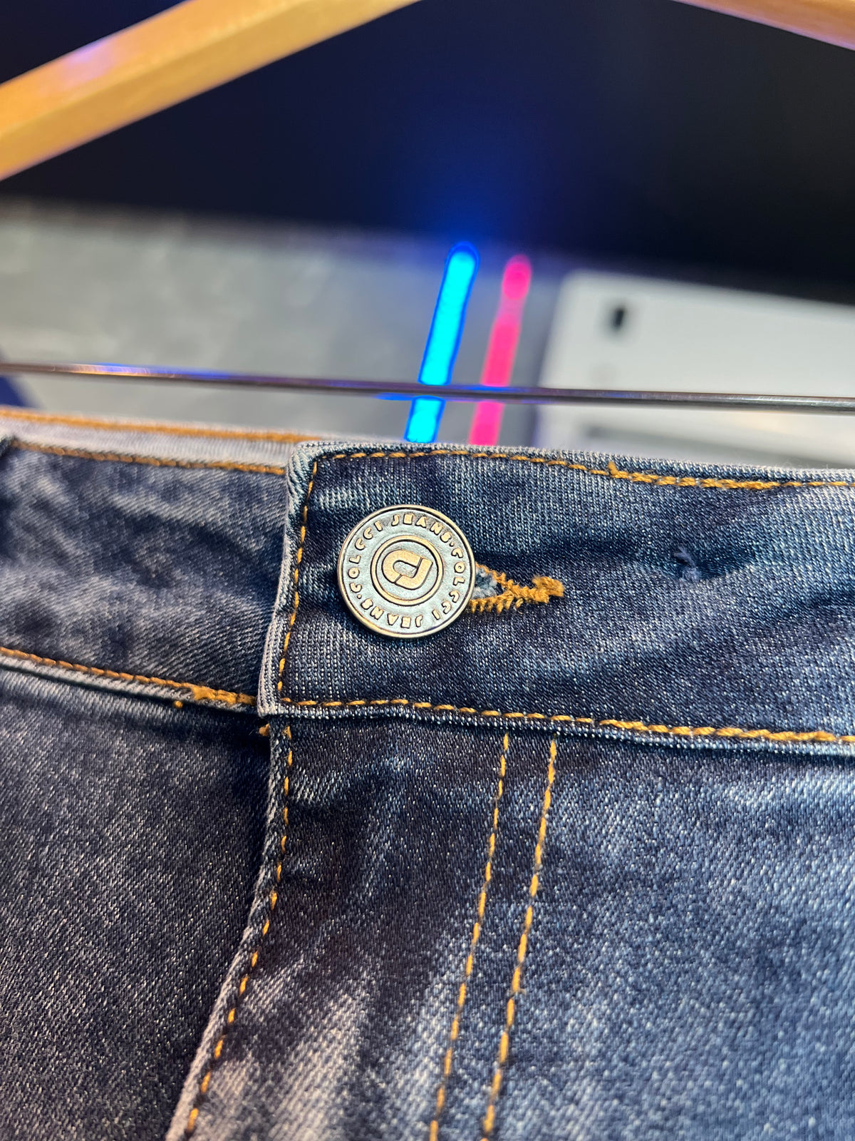 ATUALIZADA Calça Jeans Bia 002.11.00274