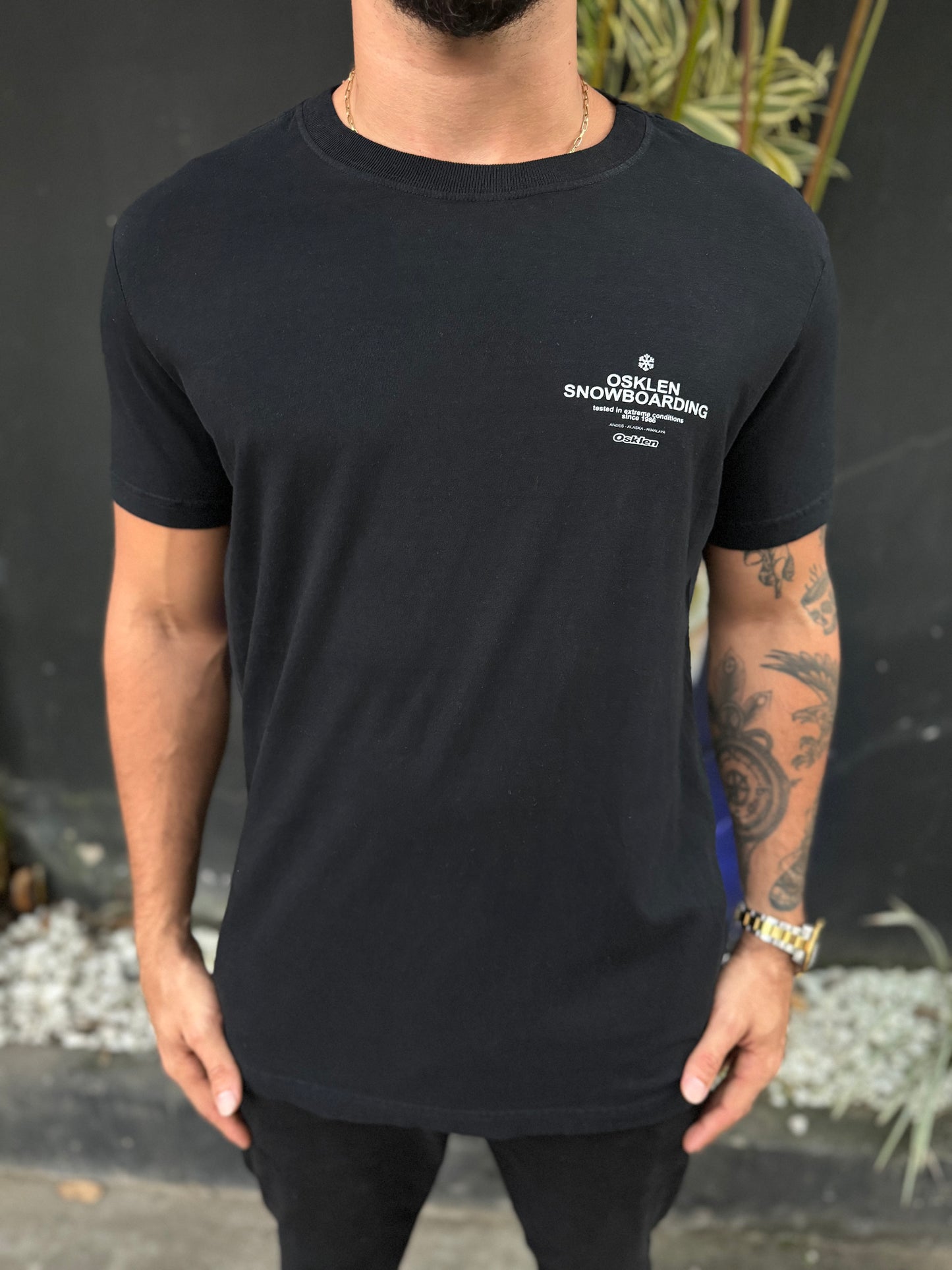 CAMISETA OSKLEN STONE - Preta