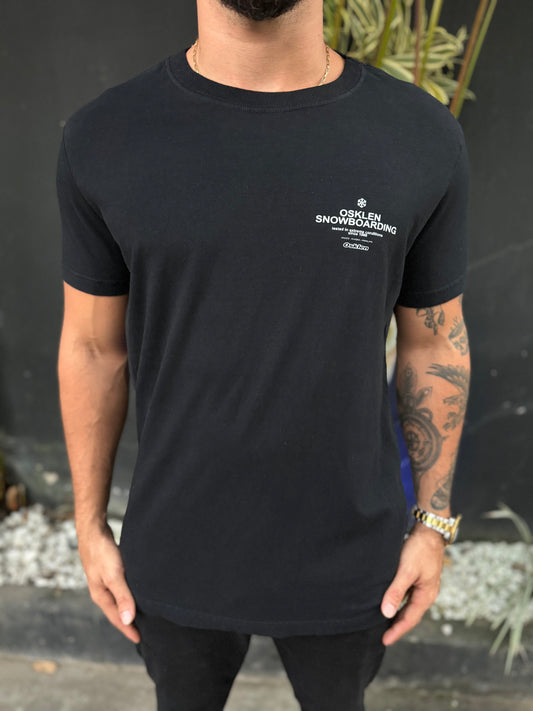 CAMISETA OSKLEN STONE - Preta