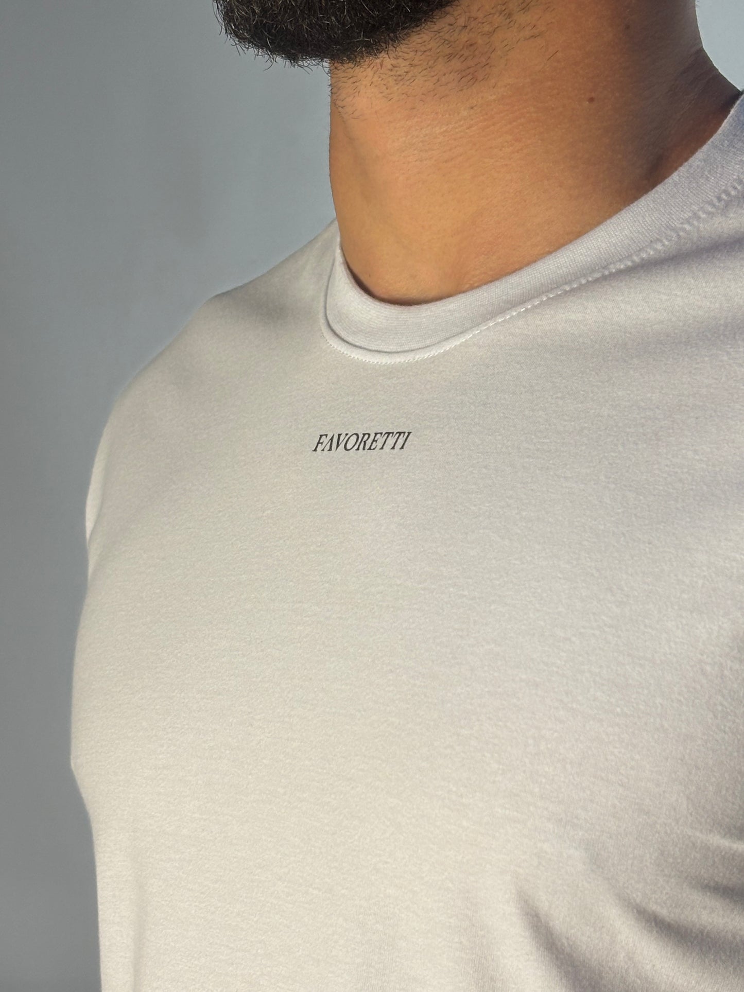 T-Shirt Favoretti | Cotton Fav - Assinatura Preta