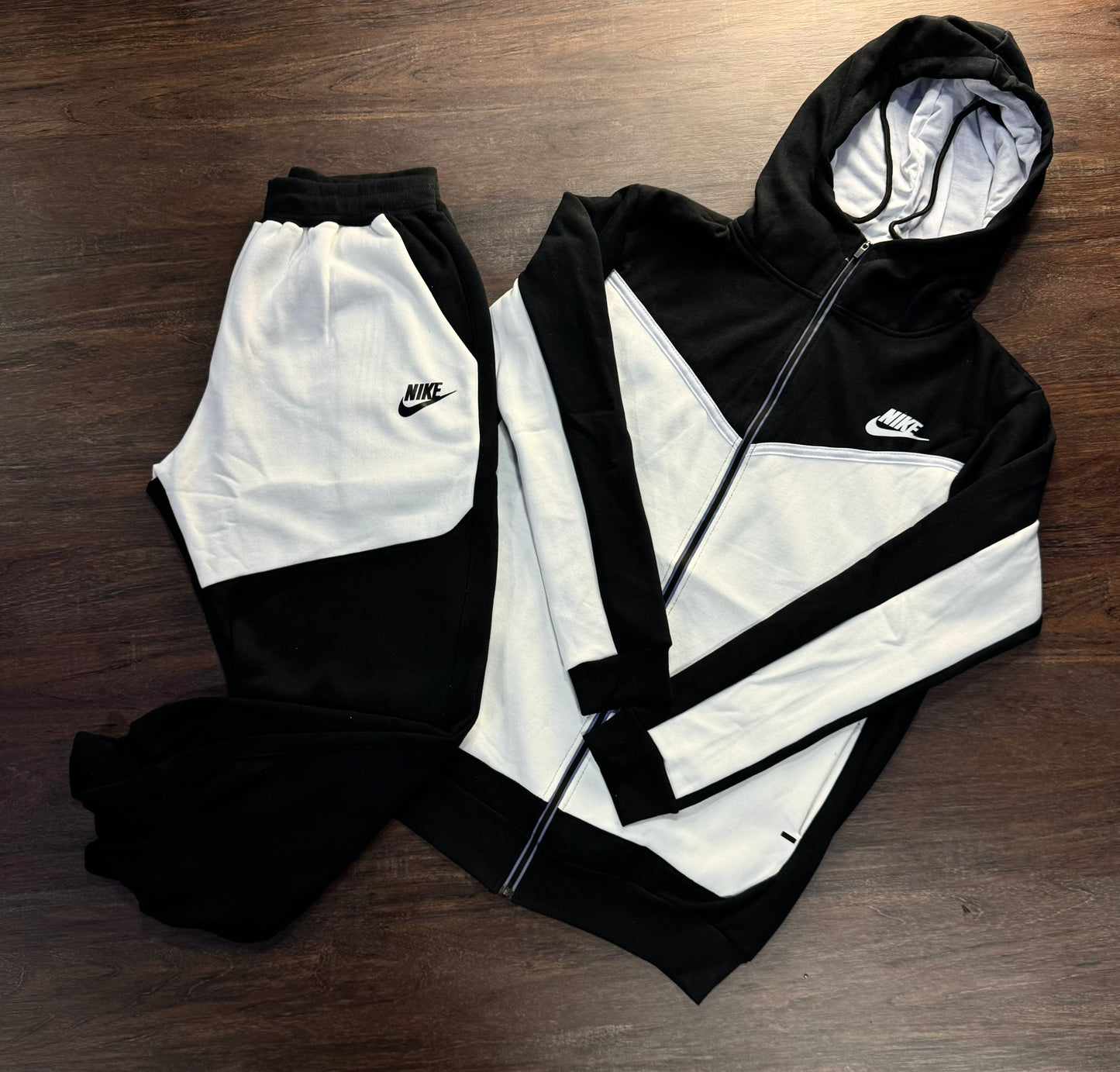 Nike Tracksuit Moletom Masculino - Eclipse Preto & Off White