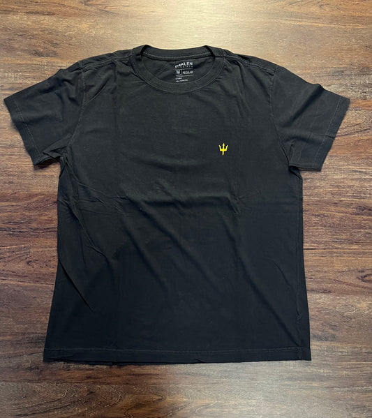 CAMISETA OSKLEN | Básica Essencial - PRETA