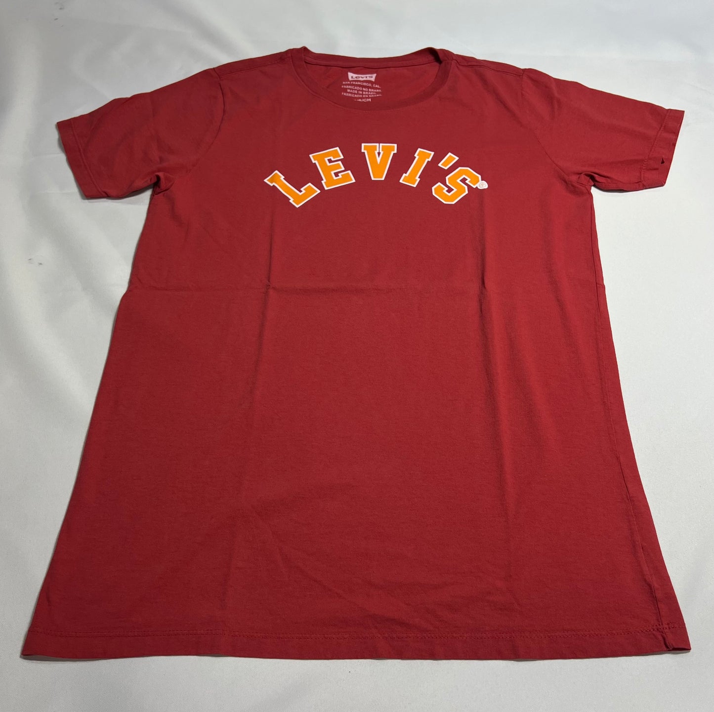 CAMISETA LEVI’S - Vermelha