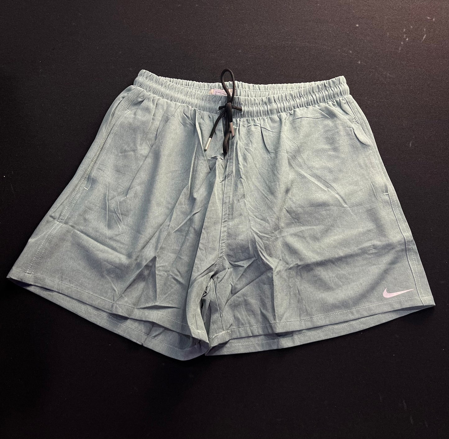 BEACH SHORT NIKE - VERDE CLARO