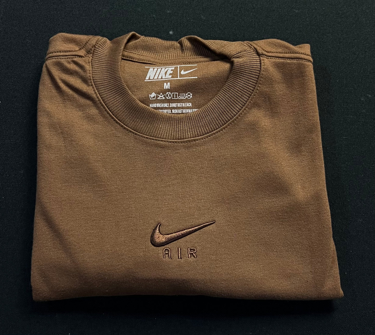 Oversized Nike | Drop 10 - Avelã